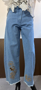 Denim ricamato