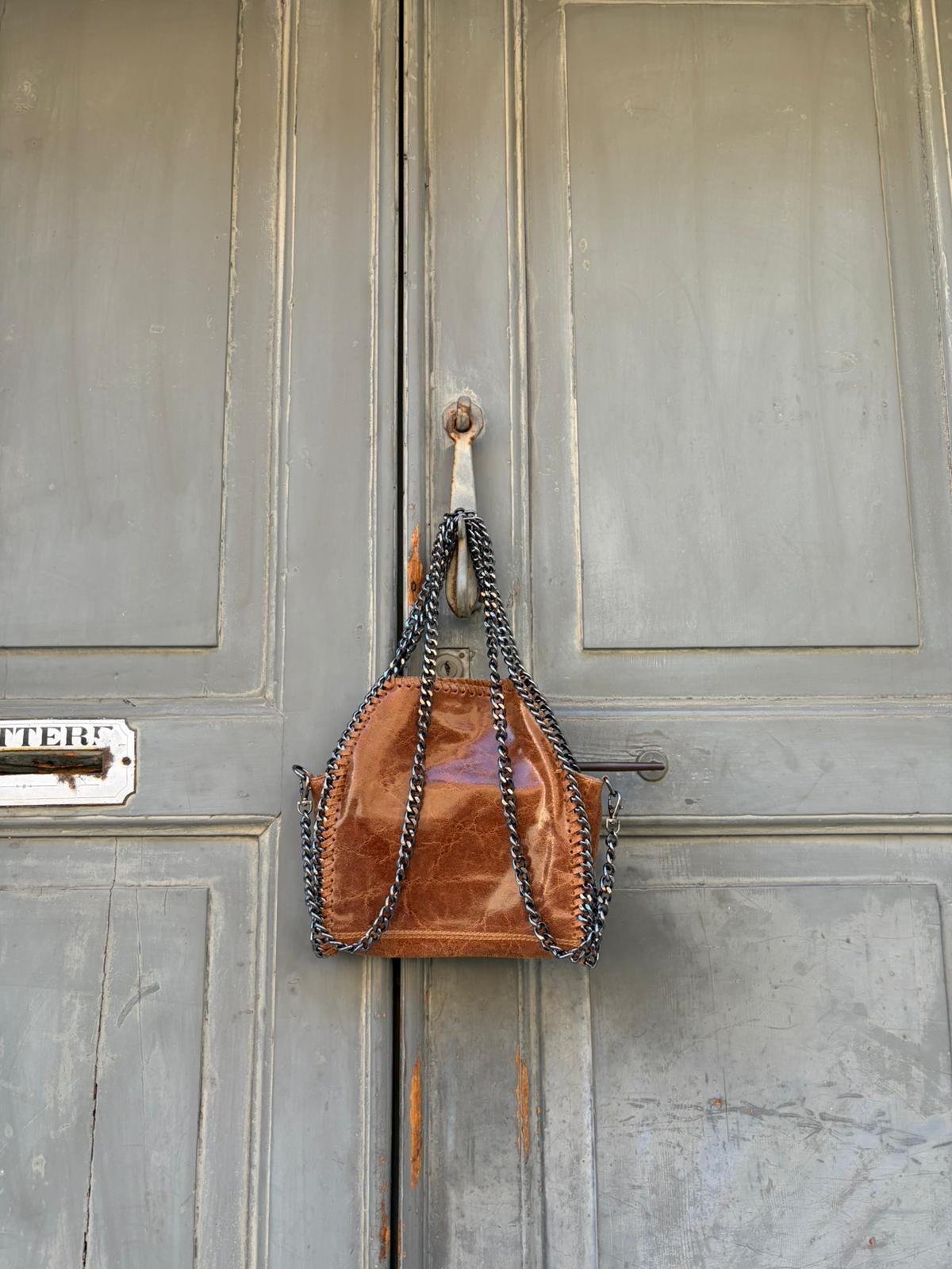 Borsa Stella media